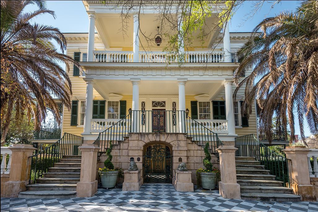 Antebellum Charleston Mansion Going on Auction Block